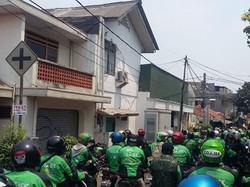 Penampakan 1.000-an Go-Jek Konvoi di Tebet, Antarkan Rekannya ke Pemakaman