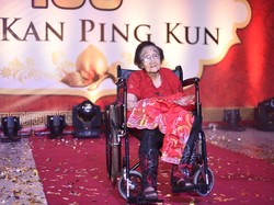 Bahagianya Kan Ping Kun, Nenek yang Ultah ke-100 Tahun di Hari Kemerdekaan