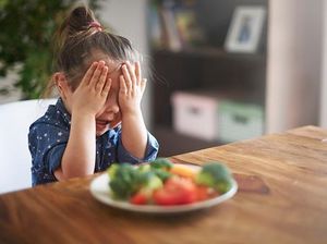 Anak Nggak Mau Makan Sayur, Apa Harus Dipaksa Ya?