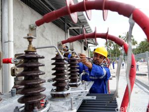 4 Pembangkit PLN Pakai 100% Minyak Sawit Tahun Ini 4 Pembangkit PLN Pakai 100% Minyak Sawit Tahun Ini