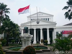 Iriana Jokowi dan Ibu Negara Timor Leste Kunjungi Museum Nasional