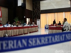 Cerita Dingin-Panas Pansel Capim KPK Jaring Nama