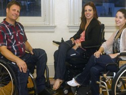 Lumpuh karena Kecelakaan, Heidi Ciptakan Celana Jin Ramah Difabel