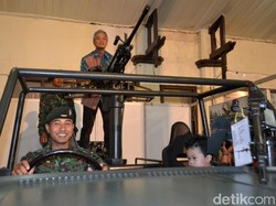 Keren, di Jateng Fair Bisa Foto Bawa Senjata dan Naik Tank TNI