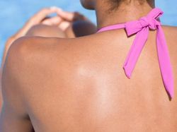 Solusi Memutihkan Kulit yang Gelap