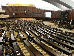 Golkar-NasDem-PD Ingin Pilkada 2022, PDIP-PAN-PKB-PPP Tetap 2024