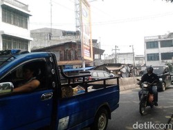 Medan Diselimuti Asap, Aktivitas Masyarakat Berjalan Normal