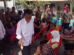 Jokowi Kembali Blusukan, Kali ini Sapa Warga Jakarta Timur