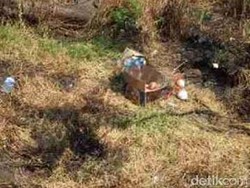 Ini Penampakan Kardus Diduga Berisi Bom yang Ditemukan di Tol Dupak