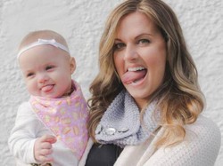 Bukan Lucu-lucuan, Lidah Bayi Ini Menjulur karena Sakit Langka