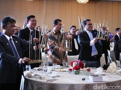 Ketua Dewan Pakar Peradi: Mahfud MD ke Kubu Fauzie, Hamdan ke Kubu Juniver