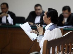 Saksi: Saya Iba dengan Mandra, Curhat-curhatan saat Ditahan