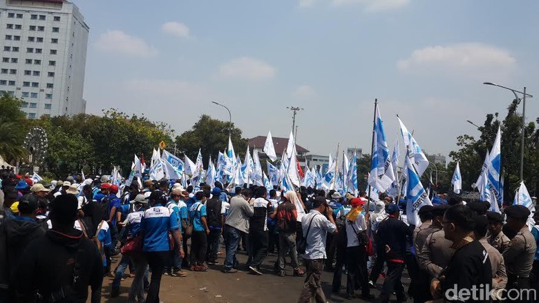 Jika Tuntutan Tak Dipenuhi, Buruh Ancam Mogok Massal Bulan November