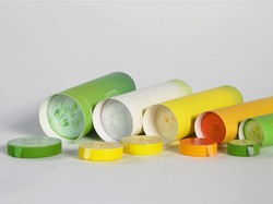 Wah, Kondom Ini Dikemas dalam Tabung yang Disesuaikan dengan Ukuran Mr P