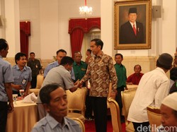 Pengendara Ojek Protes Penutupan Jalur ke Jokowi, Ahok: Cari Jalan Lain