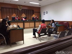 Tak Punya Paspor, 2 WNA Divonis 1 Tahun 4 Bulan Penjara