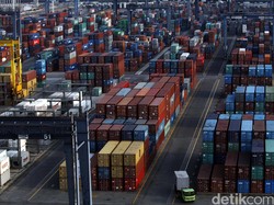 Mulai Besok Tarif Pelabuhan Tanjung Priok Naik!