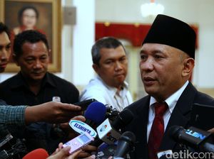 Teten Masduki Somasi Ustaz Alfian Tanjung yang Ceramah Soal PKI Teten Masduki Somasi Ustaz Alfian Tanjung yang Ceramah Soal PKI