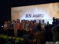 12 Daerah Terpilih Menerima Penghargaan JKN