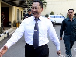 Setelah Kopi, Buwas Juga Mau Jualan Teh dan Cokelat