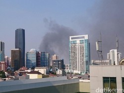 Kawasan Padat Penduduk di Manggarai Terbakar