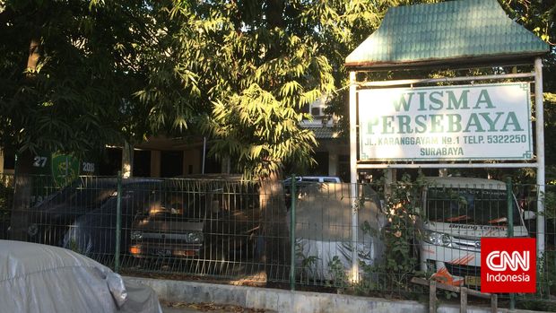 Wisma Persebaya yang terletak di Jalan Karanggayam 1, Surabaya, sudah berubah nama menjadi Wisma Eri Irianto.