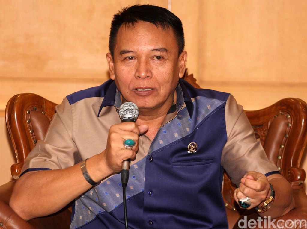 TB Hasanuddin: Wakil Panglima Tak Terlalu Urgen, Ada Kasum TNI!