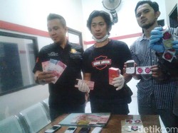 Pengakuan Model Seksi AS, dari Tarif hingga Deal dengan Muncikari