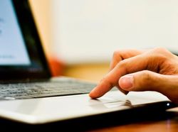 6 Fakta Laptop Produk Lokal untuk Sekolah, Dianggarkan Triliunan