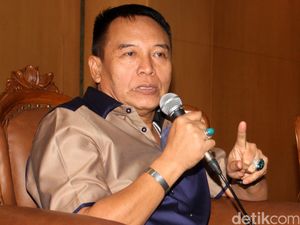 Komisi I DPR: Jika Ada yang Terindikasi Komunis, Proses Hukum Saja Komisi I DPR: Jika Ada yang Terindikasi Komunis, Proses Hukum Saja