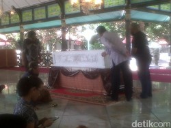 KRAy Nindyokirono di Mata Keraton Yogya: Cerdas dan Setia