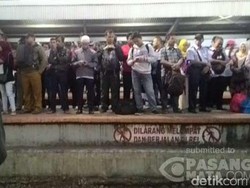 Ada Rel Patah di Jalur Depok-Citayam, Kereta Jalan Bergiliran