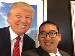 Selfie Fadli Zon-Donald Trump Haram?