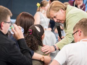 Lawan ISIS, Angela Merkel Kembali Jadi Wanita Paling Berpengaruh di Dunia