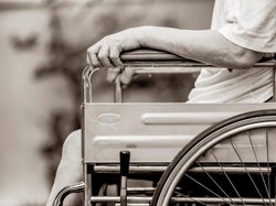 Begini Perawatan Pasien Pasca Stroke