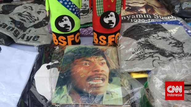 Benyamin Sueb identik dengan budaya Betawi.