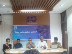 Pasang Spanduk Pesan Jenderal Hoegeng, ICW Beri Dukungan ke Komjen Anang