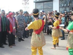 Tim Ekspedisi Bhakesra Beri bantuan Di Muna - Sulawesi Tenggara