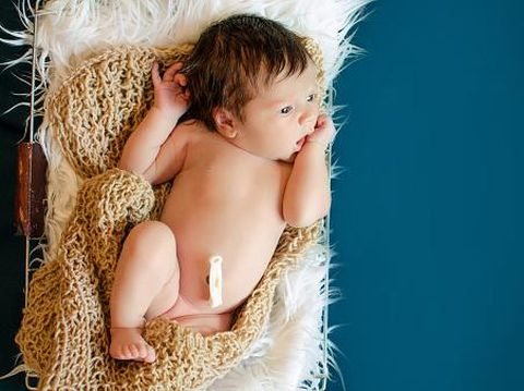 Tentang 7 'Aturan' Menjenguk Bayi Baru Lahir yang Jadi Viral/
