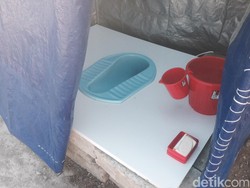 Kotoran Manusia Jadi Bahan Bakar Briket