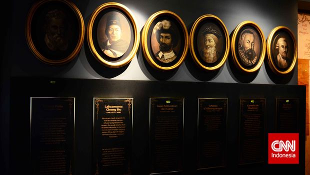 Salah satu koleksi Museum Bank Indonesia Kota Tua Jakarta Barat, Selasa, 8 September 2015. Jumlah pengunjung Kota Tua meningkat secara drastis dan hal itu pun diakui oleh Kepala Satuan Pelaksana Edukasi dan Informasi Unit Pengelola Museum Kesejarahan Jakarta Esti Utami. Hal itu terbukti dengan meningkatnya jumlah turis mancanegara yang datang sampai jumlah 5,257 orang sejak bulan Januari sampai Agustus dan turis lokal 213,000 orang. CNNIndonesia/Natanael Wahluya
