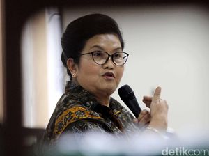 Praperadilan Ditolak, Siti Fadilah Supari Tetap Berstatus Tersangka KPK Praperadilan Ditolak, Siti Fadilah Supari Tetap Berstatus Tersangka KPK