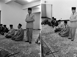 Di Amerika Serikat, Usai Salat Fardu Bung Karno Tunaikan Sunah Rawatib