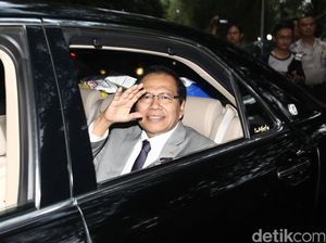 4 Fakta Rizal Ramli Sebut RI Pengemis Utang 4 Fakta Rizal Ramli Sebut RI Pengemis Utang