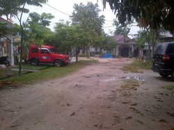 Diguyur Hujan Ringan, Asap di Kota Pekanbaru Menipis