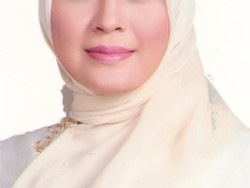 Istri Dimyati Natakusumah Maju Jadi Cabup Pandeglang