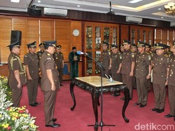 Sarjono Turin, Jaksa Kasus Artalyta Kini Jadi Kajari Jaksel