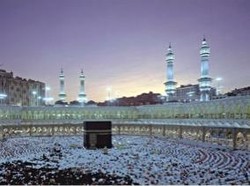 Nikmatnya Diundang ke Rumah Allah