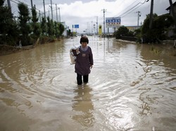 Jepang Diterjang Banjir, 25 Orang Hilang dan 100 Ribu Mengungsi