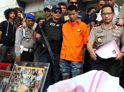 Cara Pembunuh Hilangkan Jejak: Lepaskan Pakaian dan Bersihkan Tubuh Yoshimi